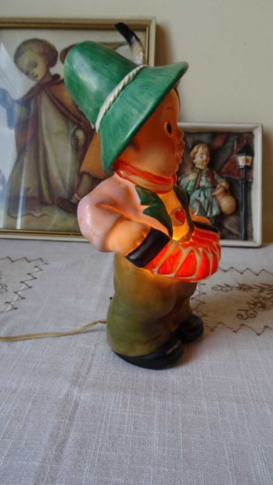 Оригинална настолна лампа - фигурка на Hummel