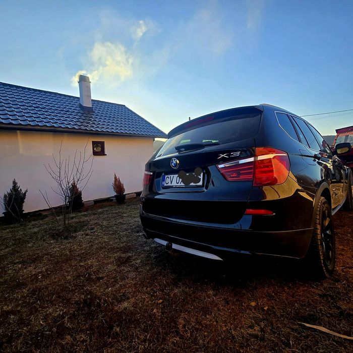 Vând BMW X3  X-Drive