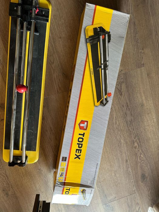 Aparat de tăiat gresie și faianță Topex 600mm