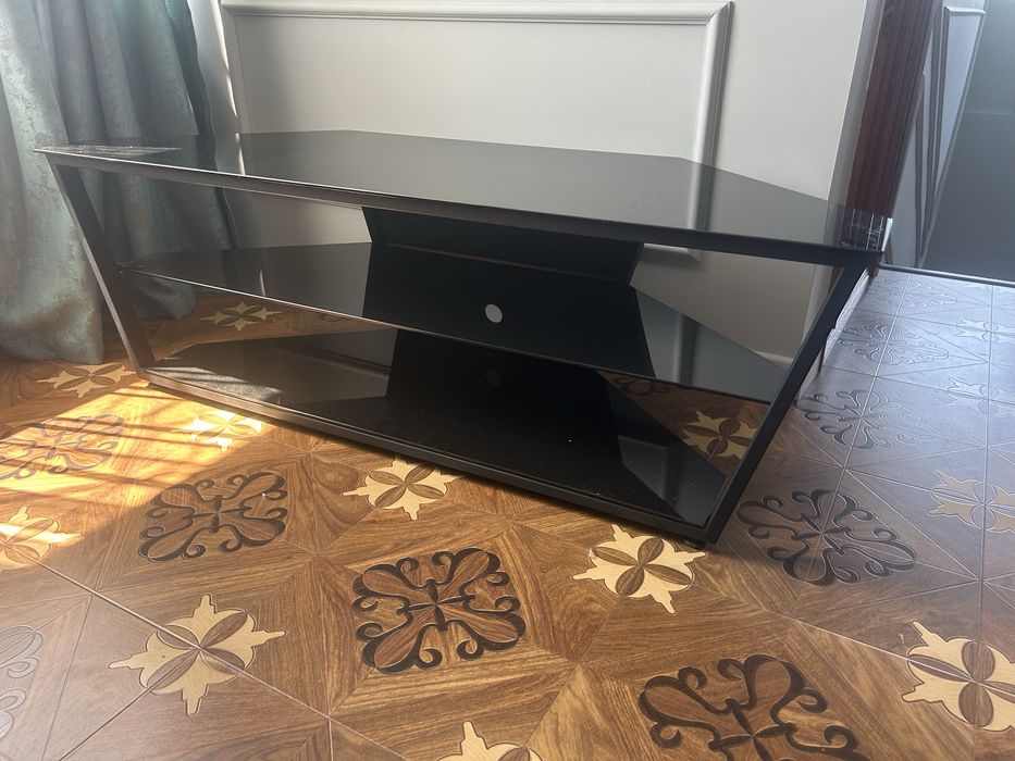 Подставка под телевизор