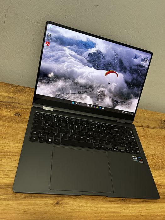 Laptop Samsung Book 360 Pro!!