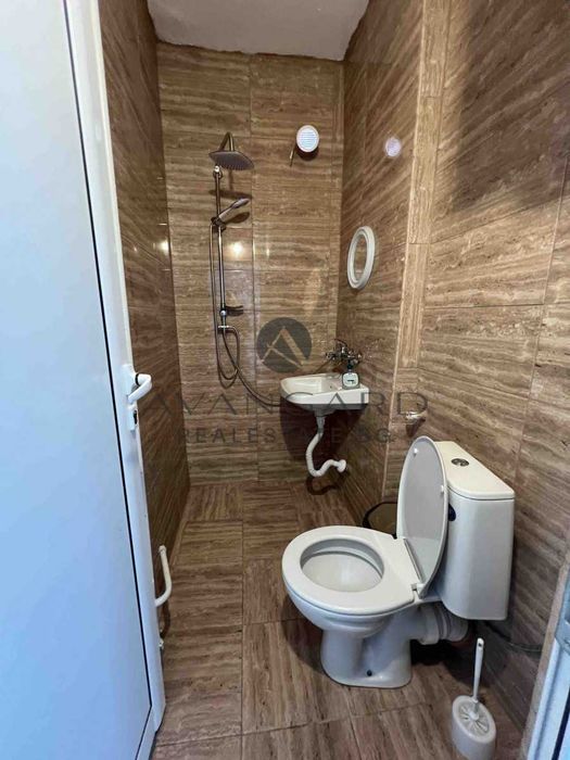 Продава се Едностаен апартамент в Пловдив, Тракия - 36 кв.м за 1584 €/кв.м - Снимка #6