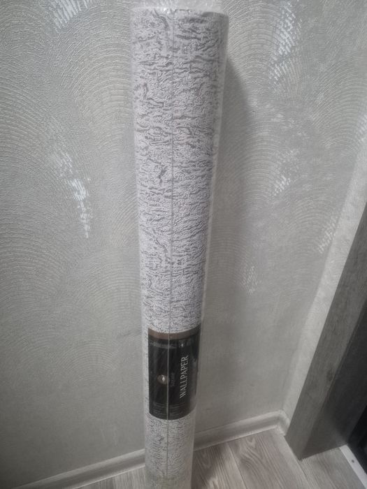 Продается обой 4штук