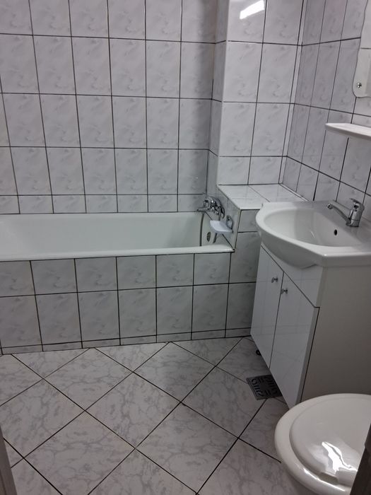 Apartamente de închiriat