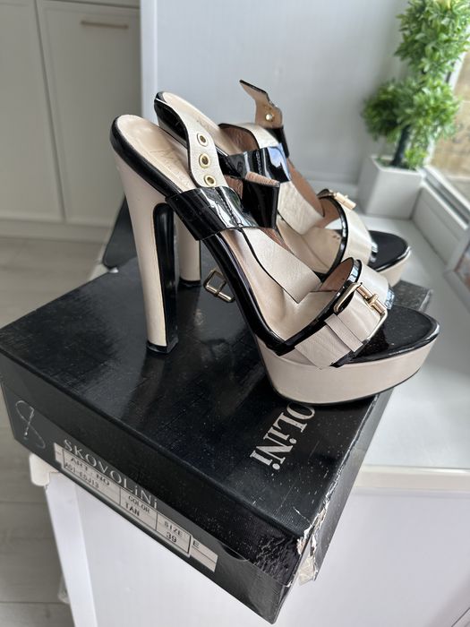 Продам туфли по 5000