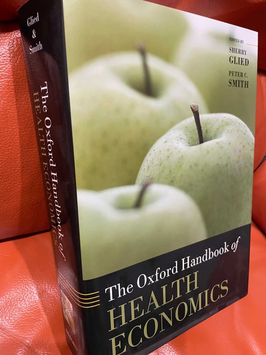 Oxford Handbook of Health Economics Glied&Smith business farma NOU MBA