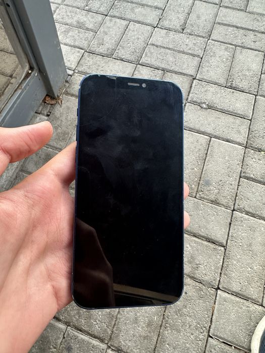 iphone 12 64gb/76%