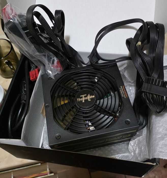Sursă Termaltake Smart SE 730W  Gold 90%