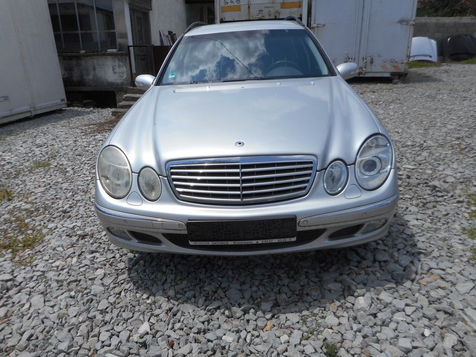 Мерцедес E 280 CDI 190 коня На Части