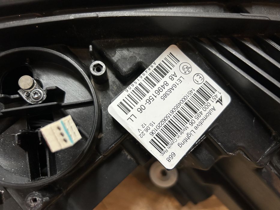 Far faruri bmw G20 G21 seria 3 full led adaptiv  2019-2022