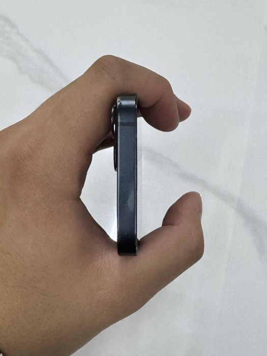 Продаеться Iphone 13 mini