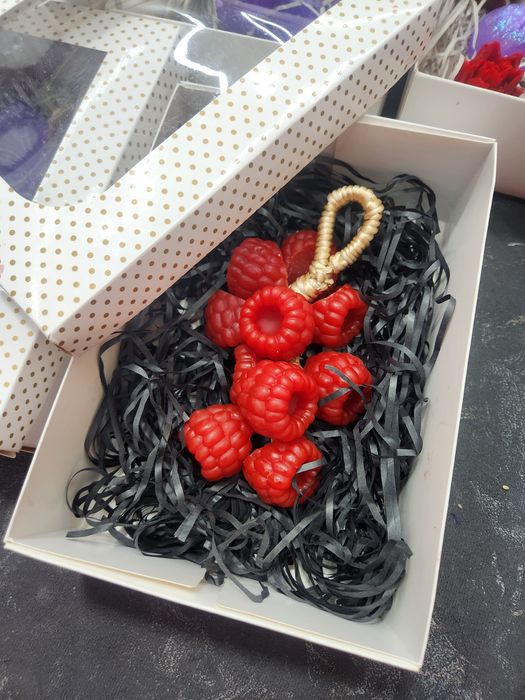 Mashina oshxona rakvina uchun ilinadigan sovun