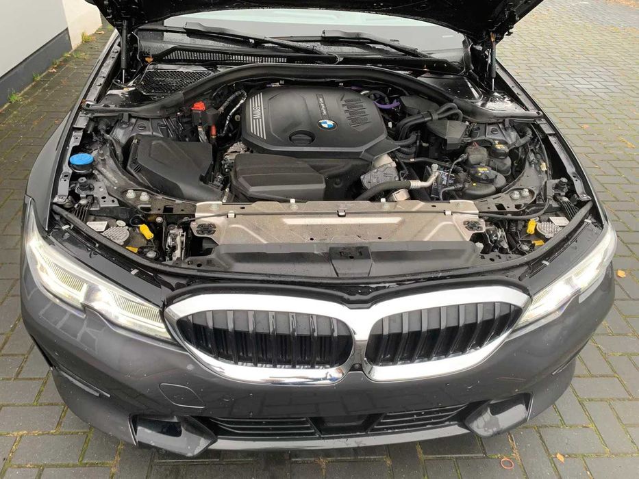 2021 BMW 320d Break  Sport Line Camere 360, Laser, HIFI AVARIAT