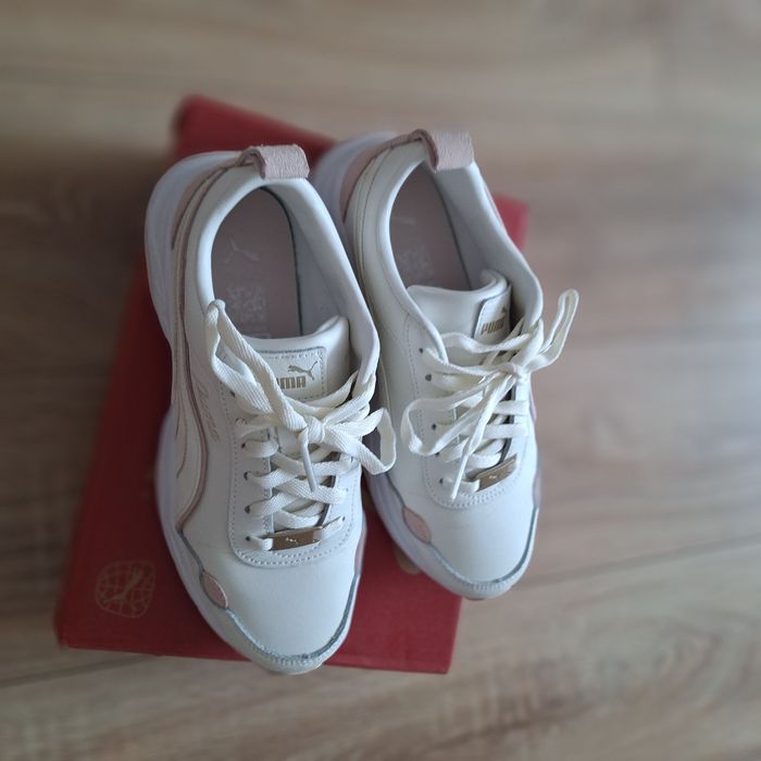 Pantofi sport Puma 38