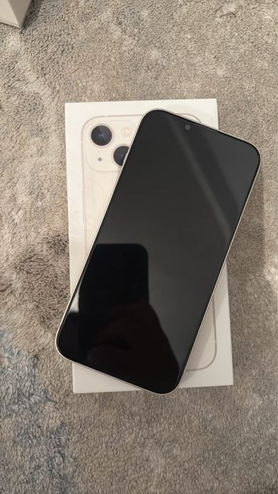 Продам iPhone 13