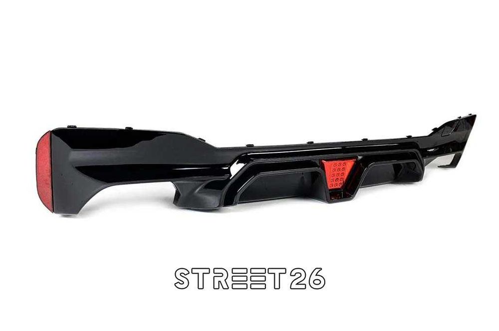 Difuzor Bara Spate cu LED Rosu BMW Seria 5 G30 G31 (17-23) M5 Design