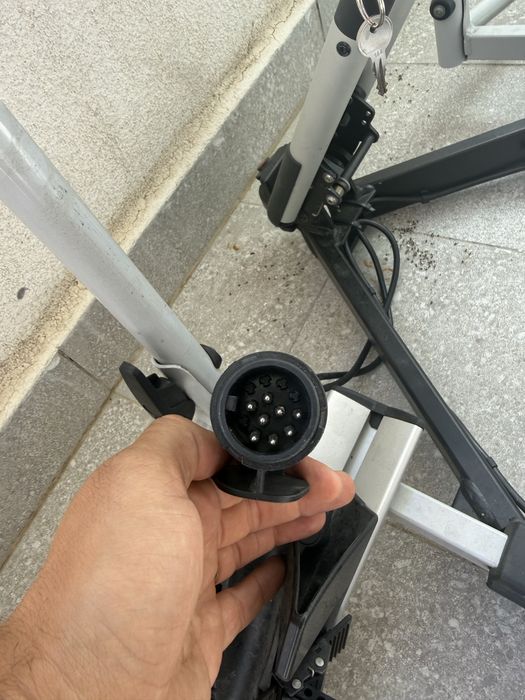 Suport 2 biciclete / e-Bike pe cârlig Atera Strada DL (Rabatabil / Culisant)
