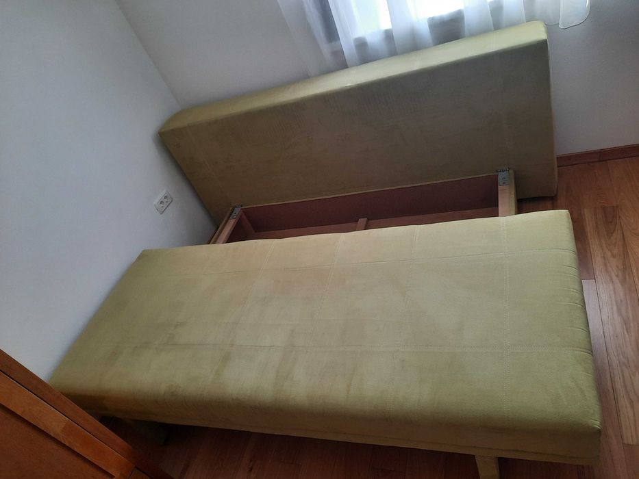 Vand canapea extensibila