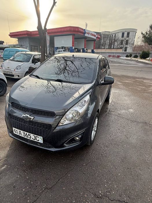 Spark sotiladi srochna