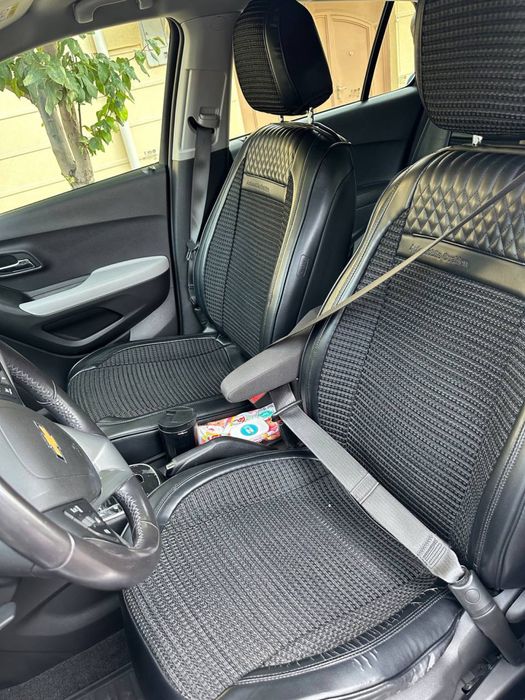 Tracker Premier 3 позиция