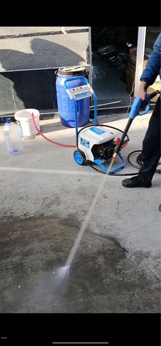 KARCHER 3 kVt 220V – Yuqori Bosimli Yuvish Mashinasi (Komplekt)