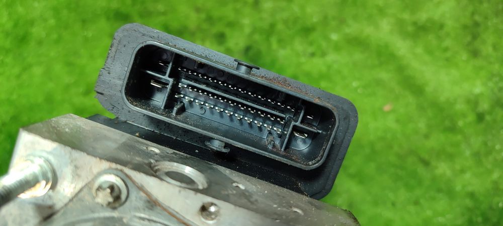 POMPA ABS NISSAN X-TRAIL T32 1.6 dCi 2015 / 2014-2018 / COD OEM 47660-4CC0A / 2265106452 / COD BOSCH 0265243829 (4I1)