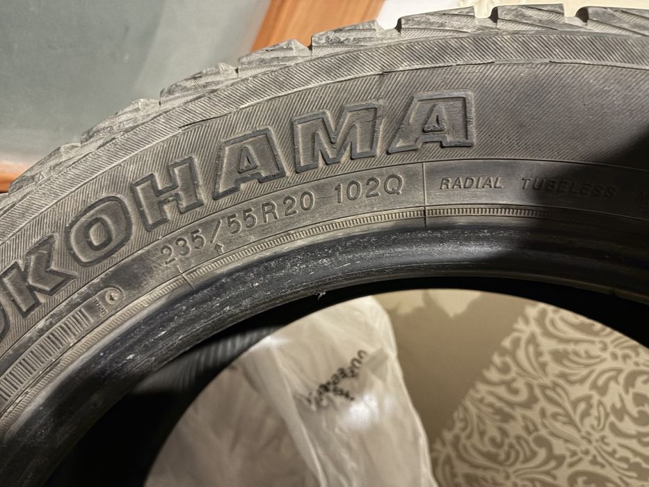 Продам Зимнюю резину