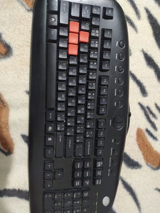 Продаю клавиотуру кокшетау