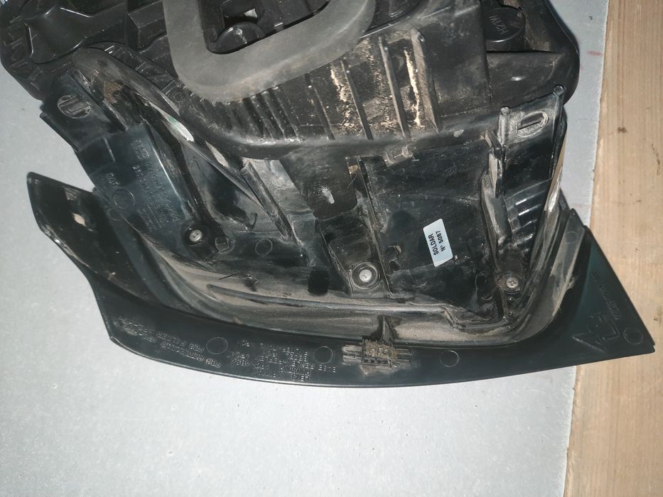 Ляв стоп за VW Polo 5 (6R) 2016 Спукана