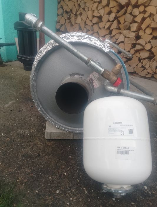 Vând boiler pe lemne