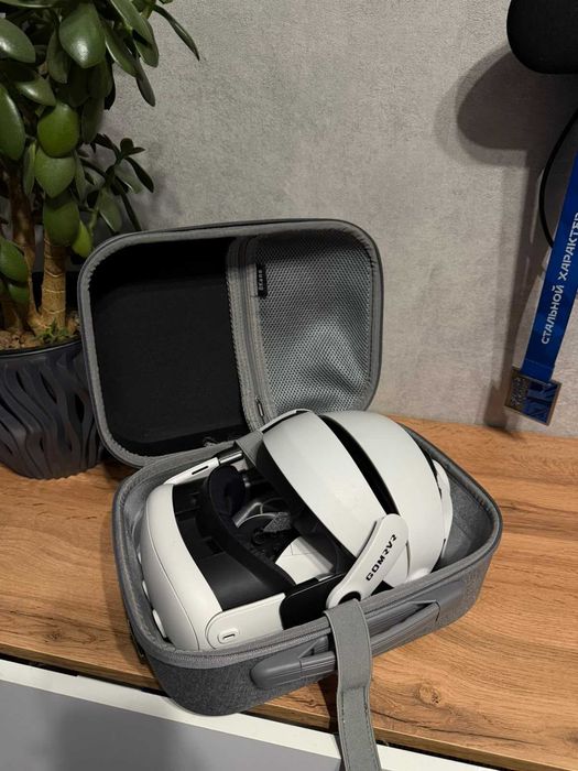 Meta Oculus Quest 3 512gb c креплением и кейсом