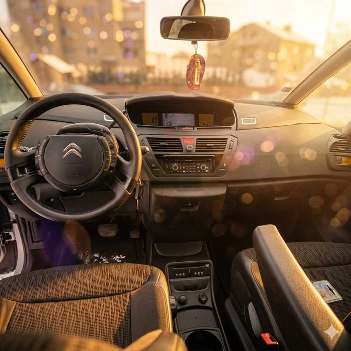 Citroen C4 Grand Picasso Exclusive 2.0Hdi,Euro 5,Xenon,Piele-150cai