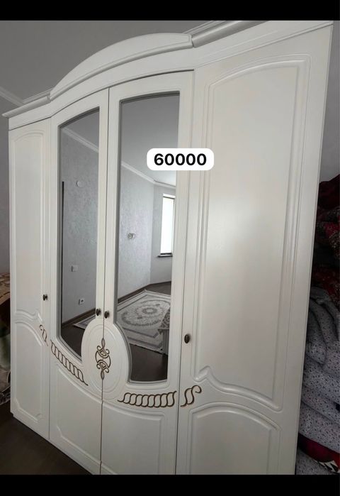 Шкаф в хорошем состоянии
