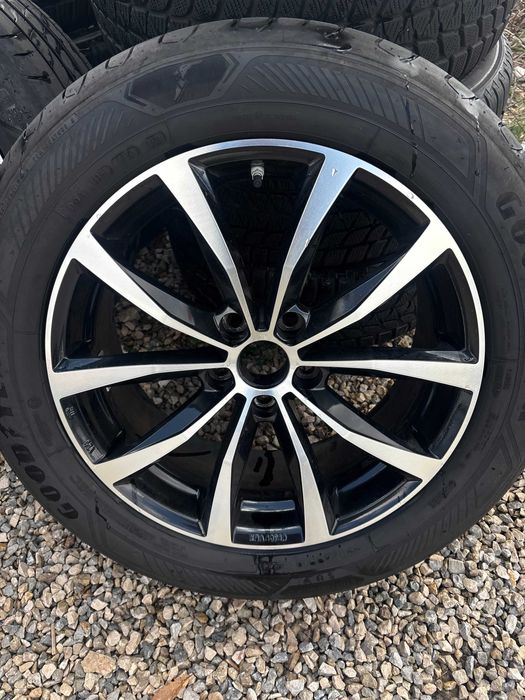 Оригинални лети джанти от Lexus NX 18ки
