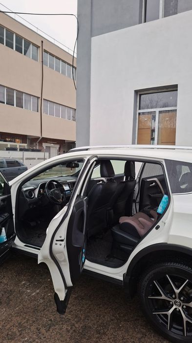 Toyota RAV4 hibrid 4x4