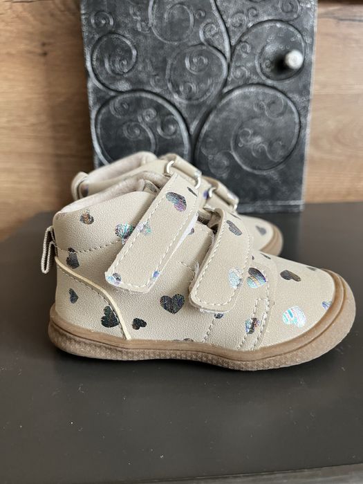 Детски обувки номер 22