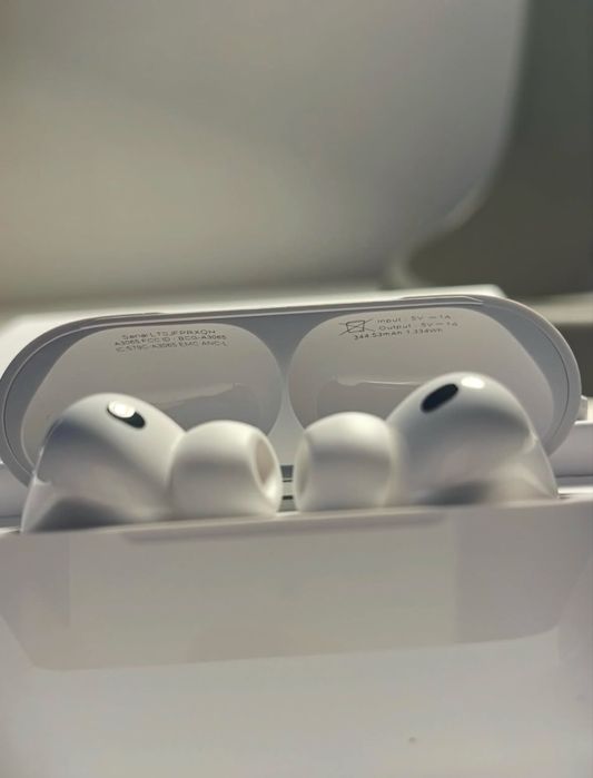 Airpods Pro 2 -Noi /SIGILATE compatibile cu orice telefon