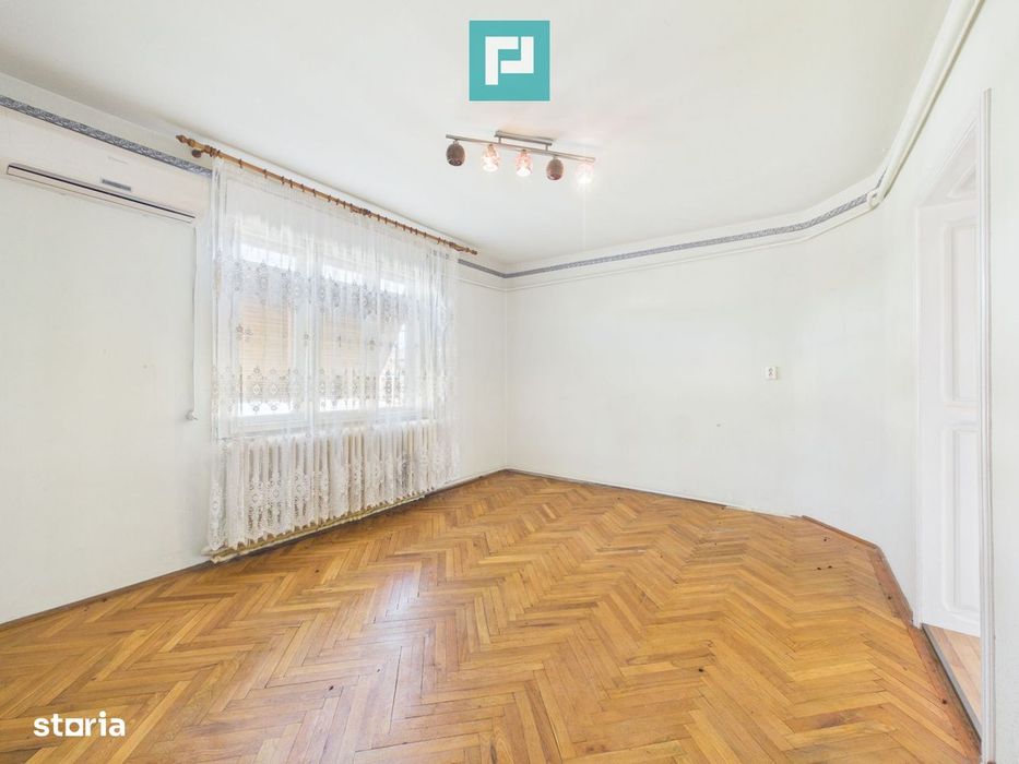 Casă cu 4 camere în Bujac