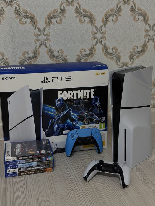 PlayStation 5 Slim 1TB + PlayStation VR 2
