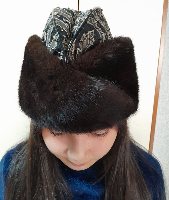 Продам дублёнку и пилотку, комплект