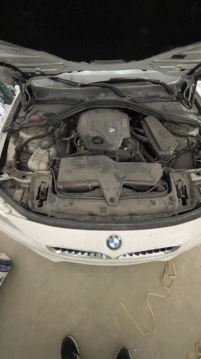 Dezmembrez bmw Seria 3 2015 F30 f31