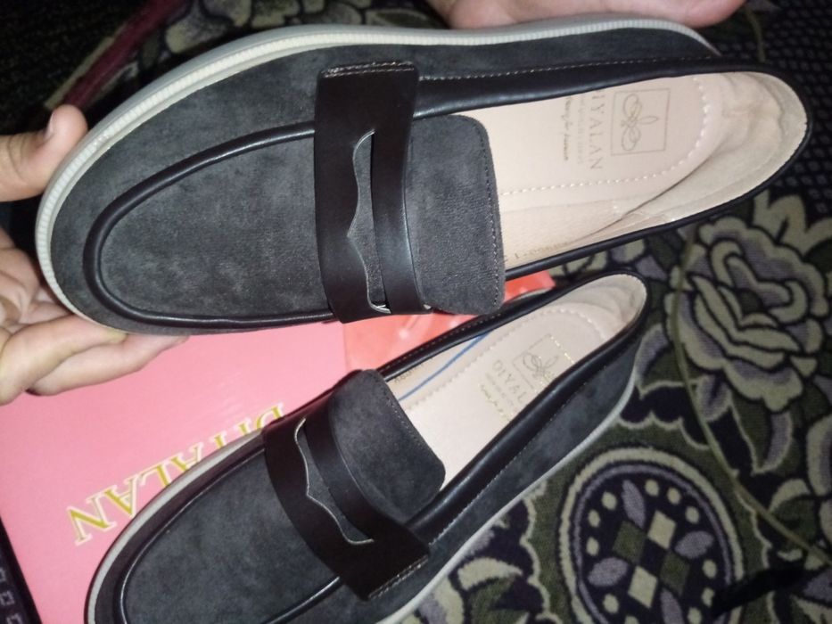 Обувь женские Лофер ы