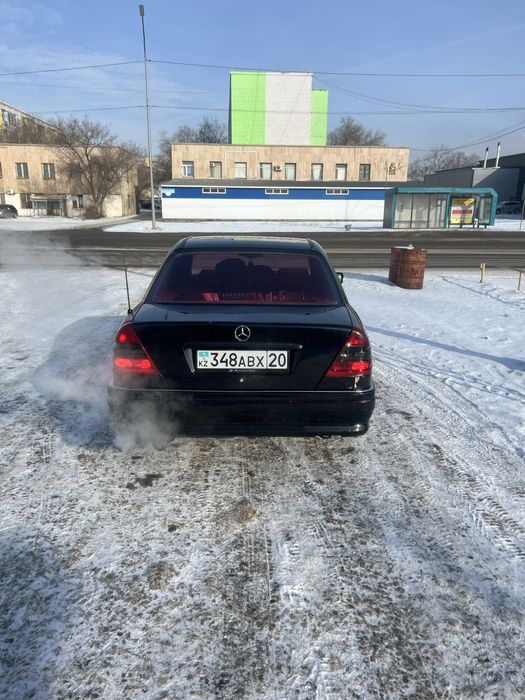 Mercedes Benz w202 2.8