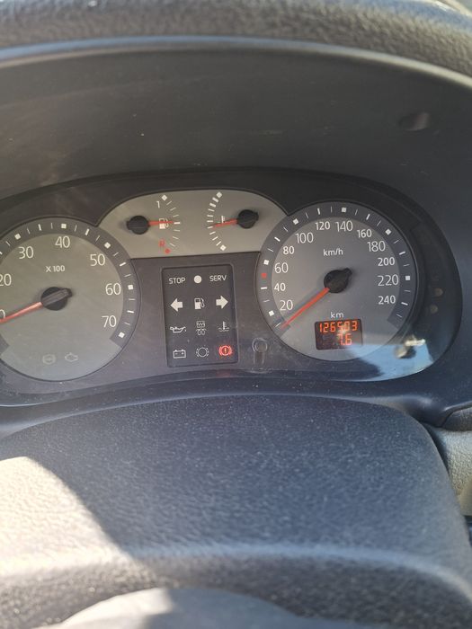 Renault Clio 2. An 2005
