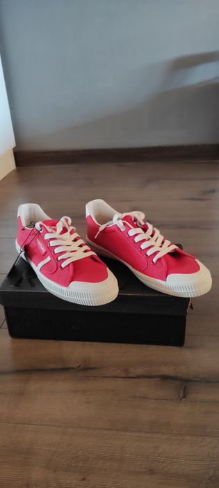 Кецове G star и replay