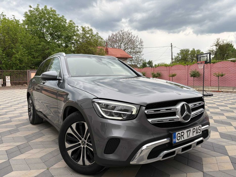 mercedes-benz glc