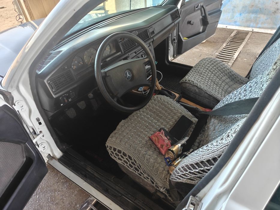 Мерседес 190дизель объем 2.0