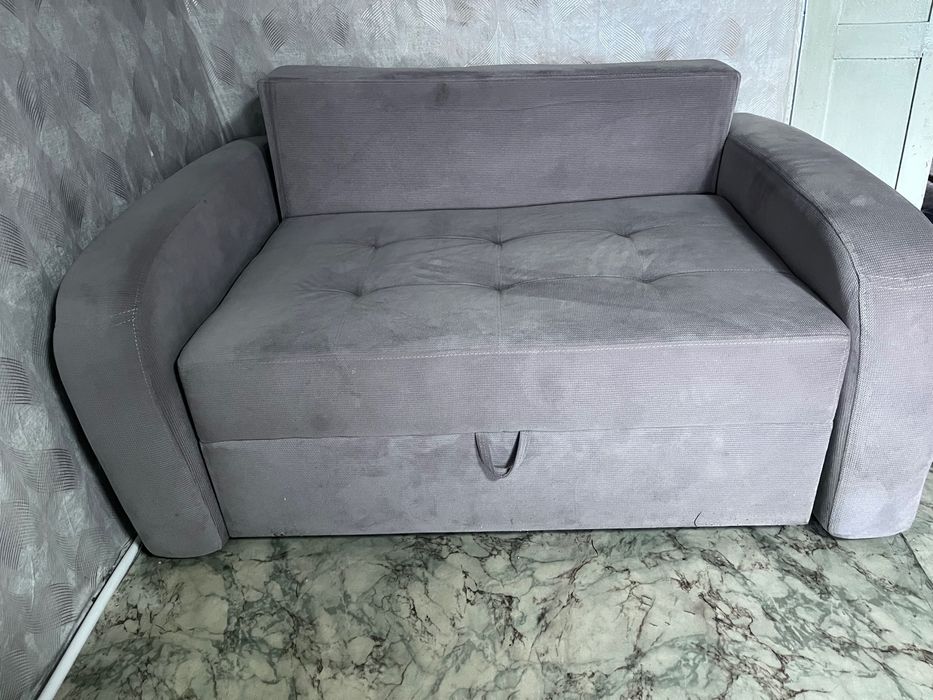 Продажа дивана б/у