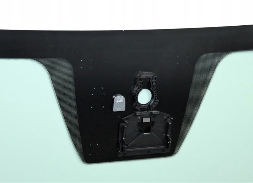 Предно стъкло Hyundai Tucson 2021+