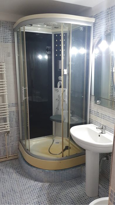 Apartament de inchiriat carpati 2